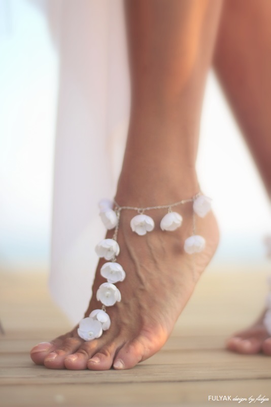 Dancer Tiny Flowers Barefoot Sandal Beach Wedding Barefoot Sandals Bangle Wedding Anklet Nude